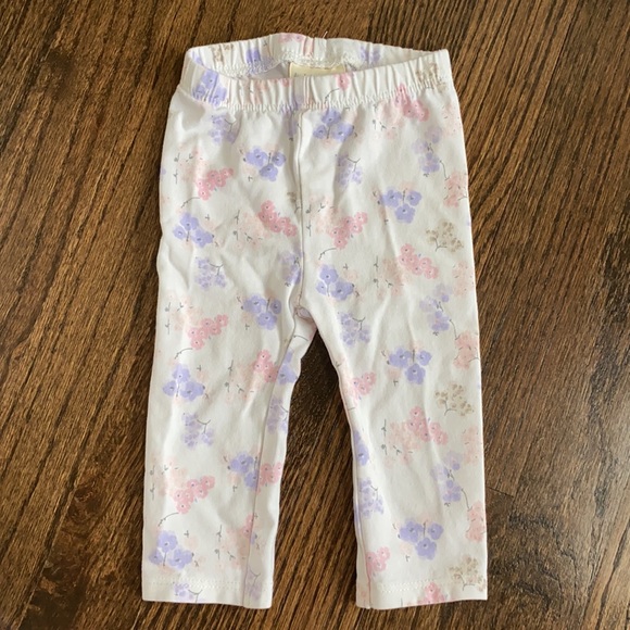 Cute coordinating outfit - Picture 4 of 4